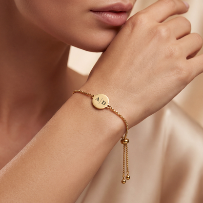 INITIALEN MUNT VERSTELBARE ARMBAND